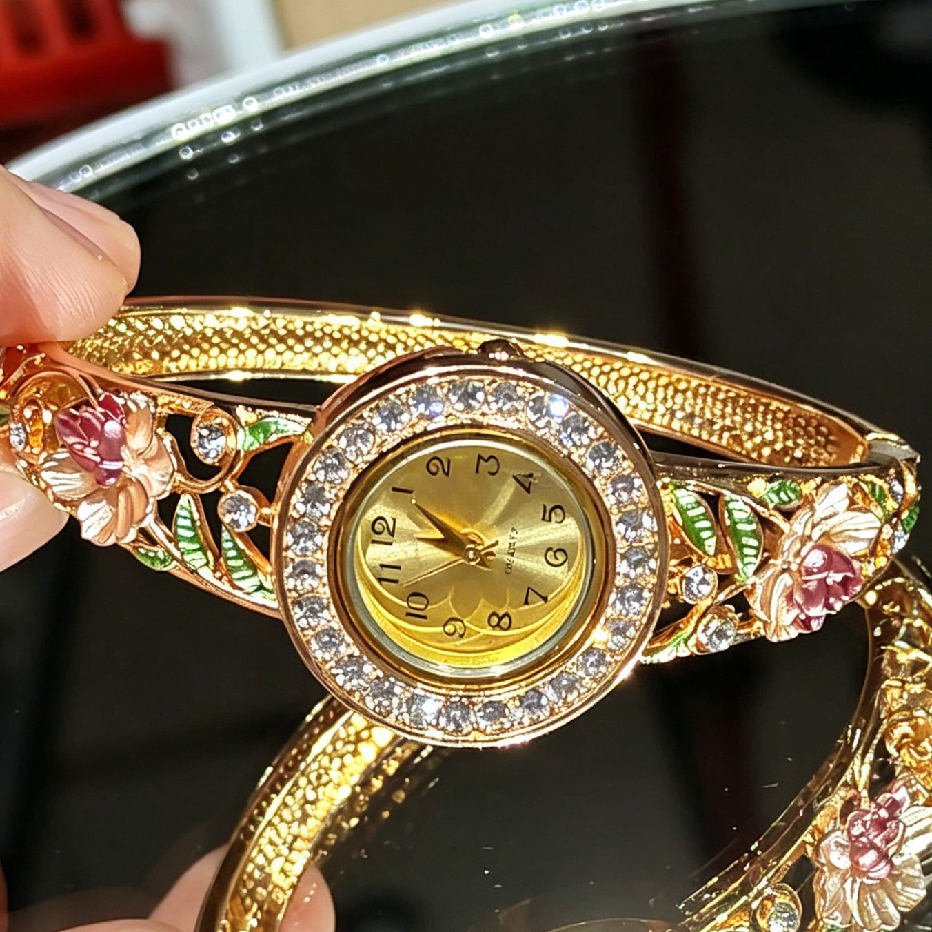 Vintage Gold Enamel Flower Wri - Jewelry Watches Vintage ulasan dan harga