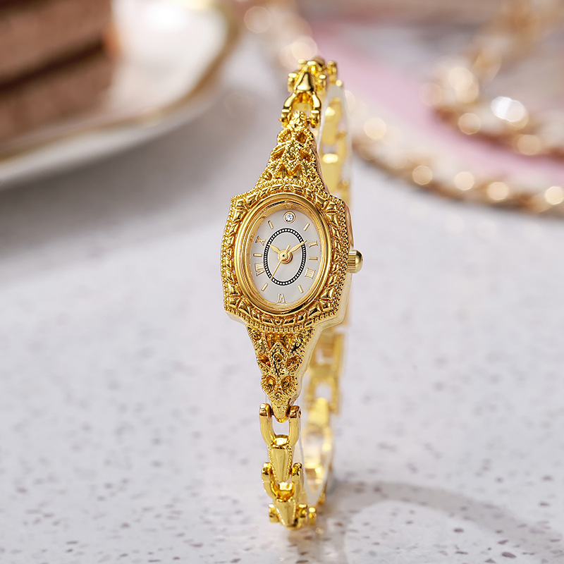 Retro Barrel Shape Women Watch - Jewelry Watches Vintage ulasan dan harga