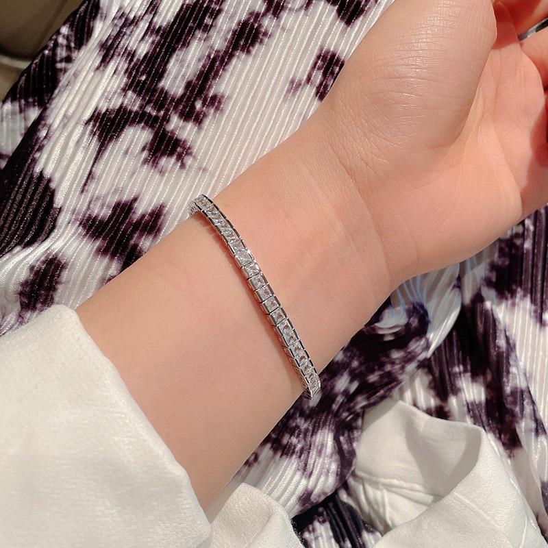 Brand Fashion Tennis bracelet  - Tennis Bracelet Cubic ulasan dan harga